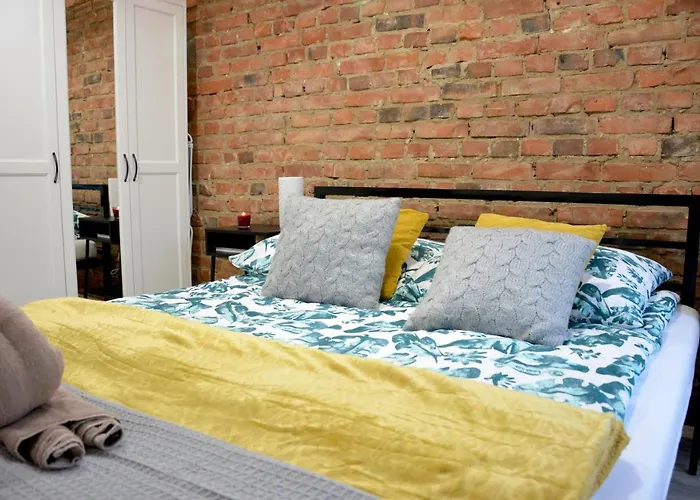 Lofty Na Gdanskiej アパート